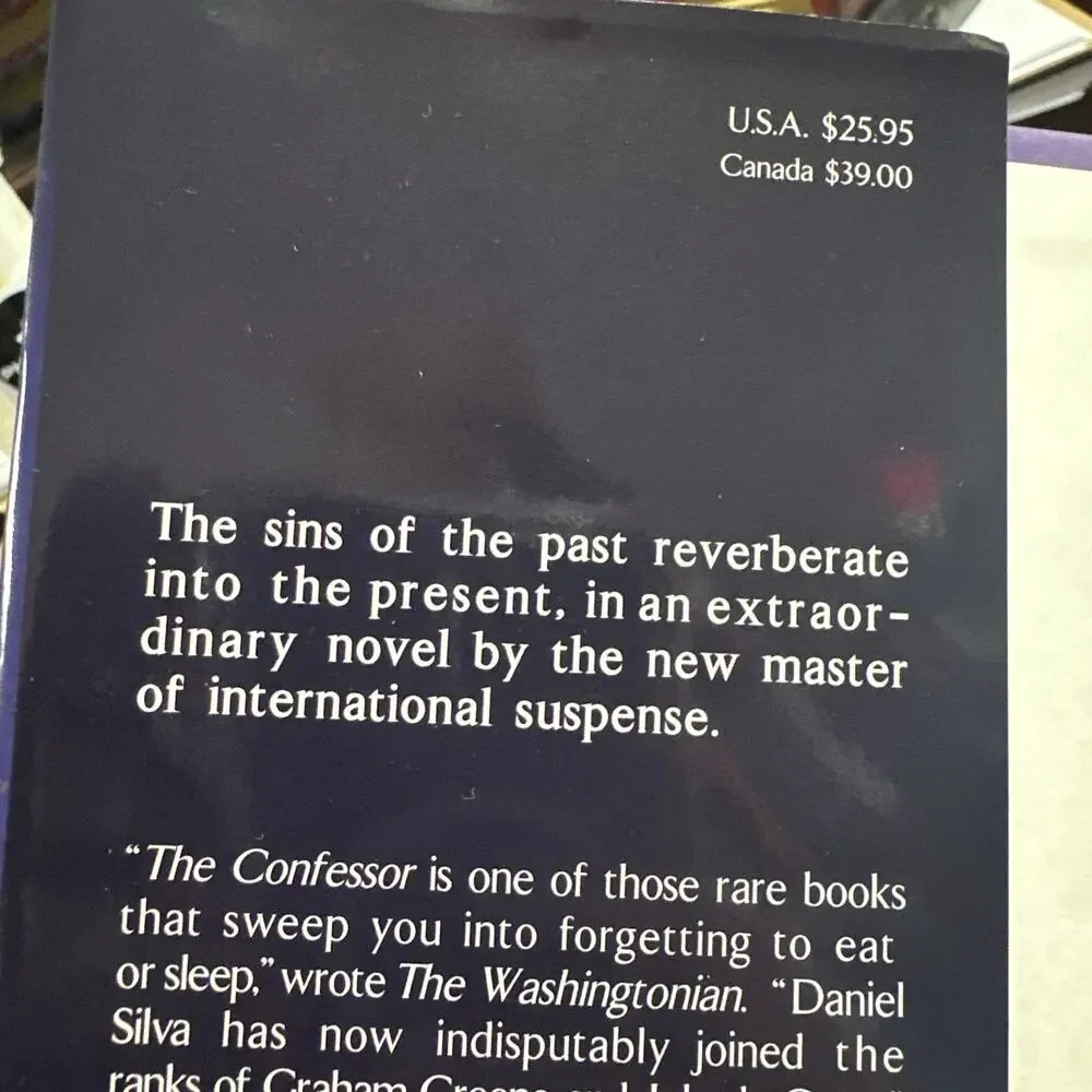 A Death in Vienna (Silva, Daniel) - Hardcover By Silva, Daniel -‎ Very Good